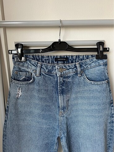 Trendyol & Milla Trendyolmilla yırtık jean