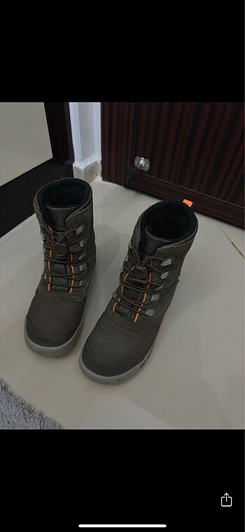 35 Beden siyah Renk Merrell ayakkabı