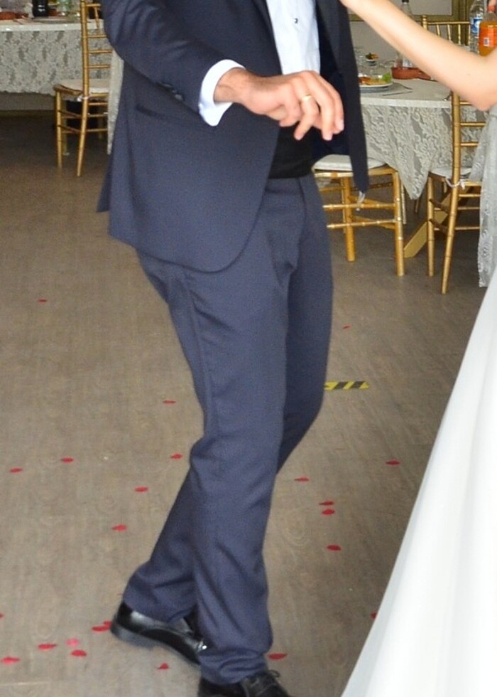 Altınyıldız takım elbise smokin - Görsel 3