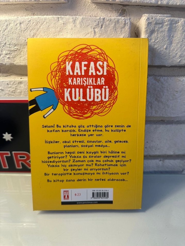 Kafası Karışıklar Kulübü - Juno Dawson - Görsel 2