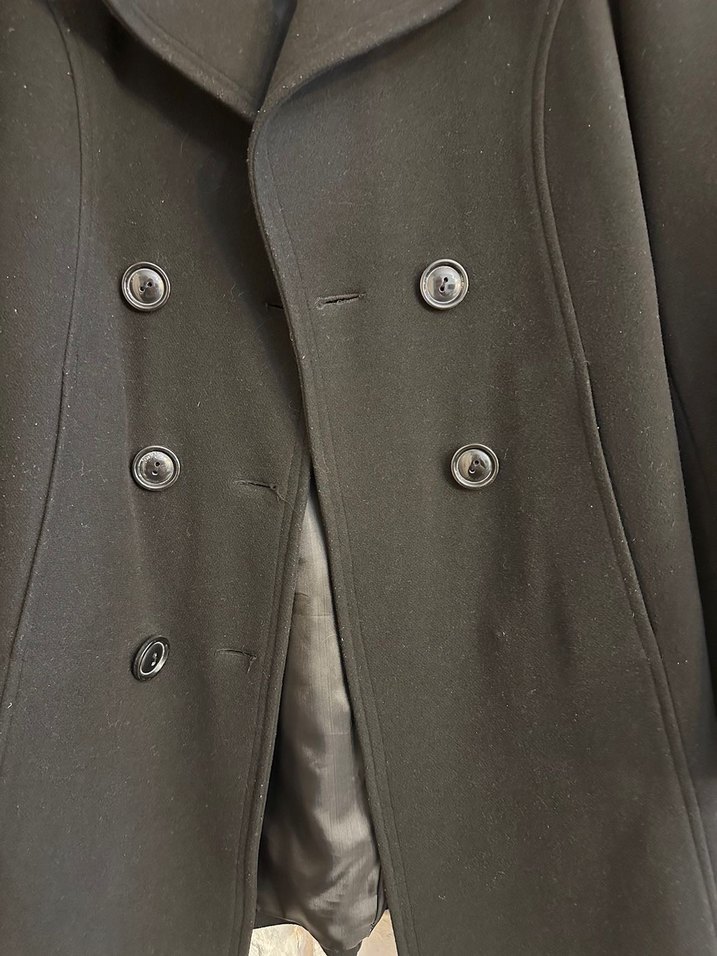 Siyah Çift Düğmeli Kaban - Görsel 3