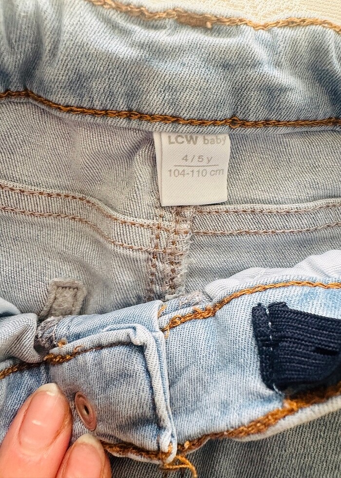 Çok kısa süreli giyilmiştir - Görsel 3