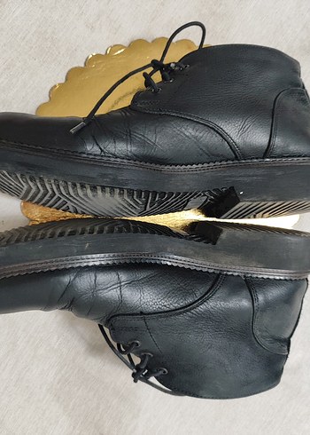 Klasik Siyah Bağcıklı Erkek Bot - Görsel 3