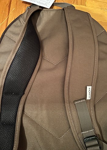 Kahverengi Deri Kadın Sırt Çantası - Görsel 3