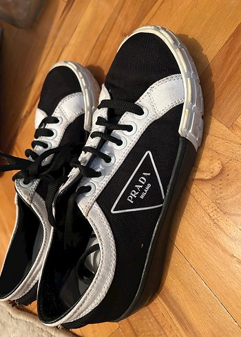 Kadın Siyah-Beyaz Spor Ayakkabı Velcro - Görsel 3