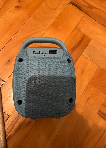 Renkli Taşınabilir Bluetooth Hoparlör - Görsel 3