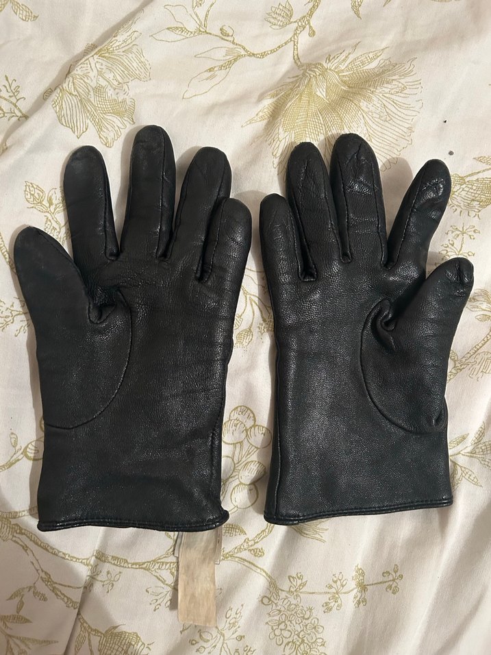 Düğmeli Siyah Deri Kadın Eldivenleri - Görsel 3