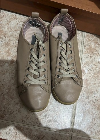 Bej Deri Spor Ayakkabı - Görsel 2