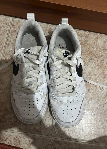 Beyaz Nike Kadın Spor Ayakkabı - Görsel 3