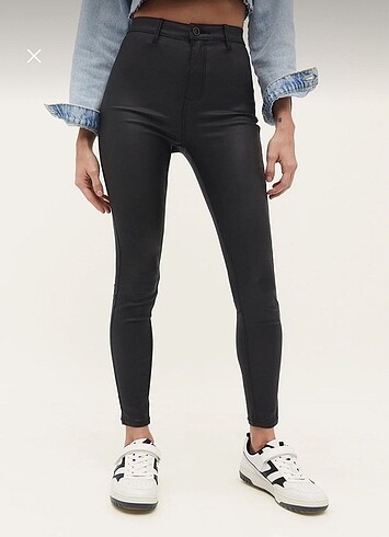 Stradivarius Mumlu Pantolon