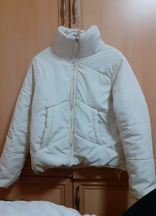 Bershka Montt
