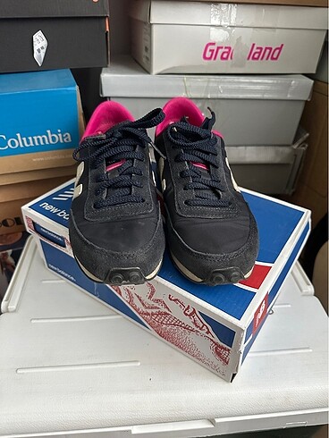 New Balance Çok temiz new balance