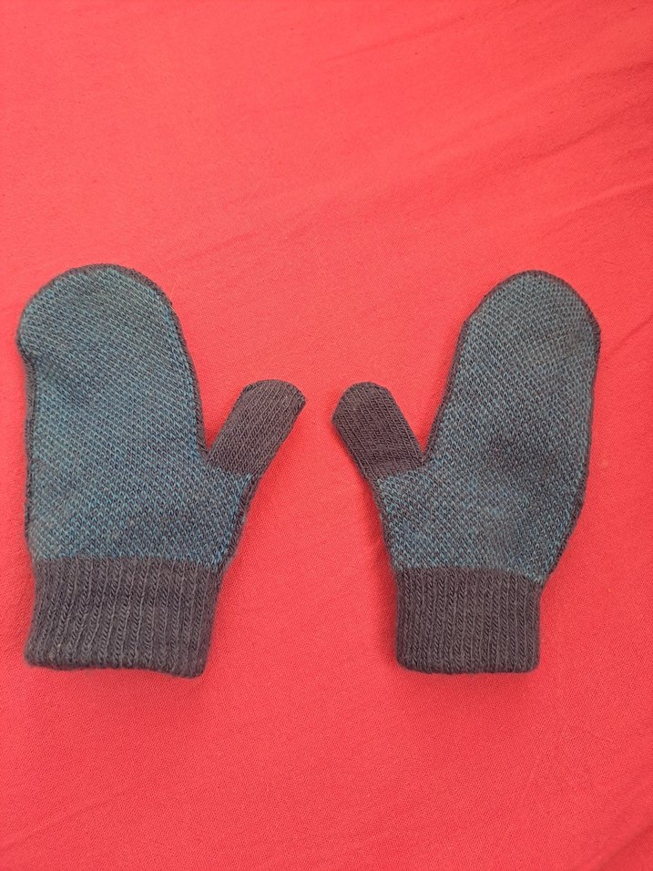 Nakışlı Örgü Eldiven - Görsel 3