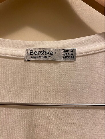 Bershka Beyaz T-shirt