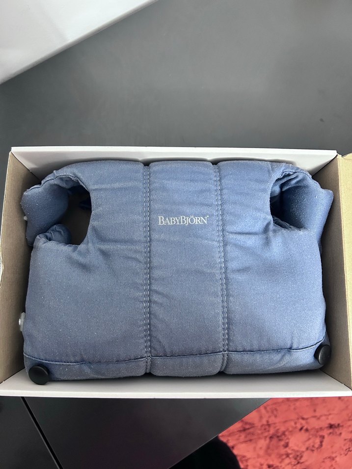 BabyBjörn Mini Bebek Taşıyıcı - mavi - Görsel 2