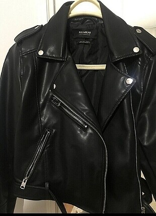 Siyah deri ceket pull and bear