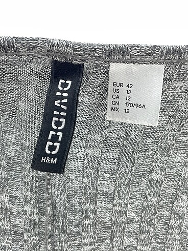 42 Beden çeşitli Renk H&M Kısa Elbise %70 İndirimli.