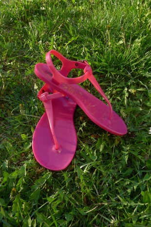 36 Beden Steve madden jelly sandelet