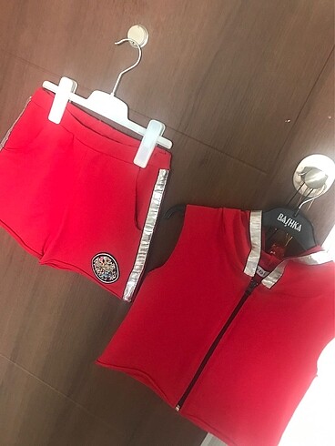 Alt & üst #püsküllü #boncuklu şort & yelek takımı