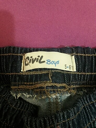 Civil Beli lastikli kisa kot pantolon