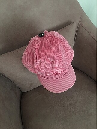 Pembe şapka