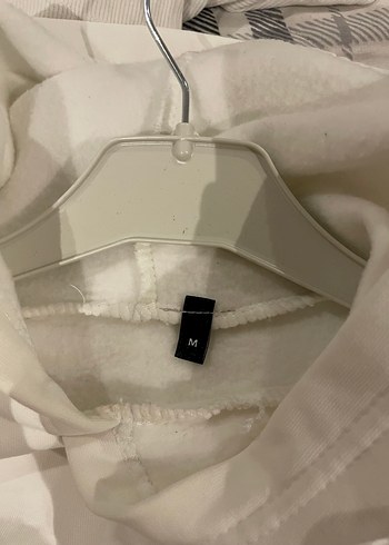 m Beden beyaz Renk Beyaz Kapüşonlu crop sweatshirt