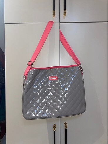 Bershka leptop çantası