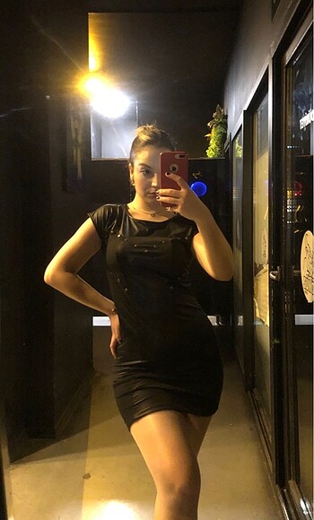 Siyah renk mini elbise