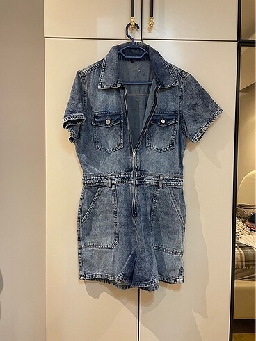 xl Beden Trendyolmilla kısa denim tulum