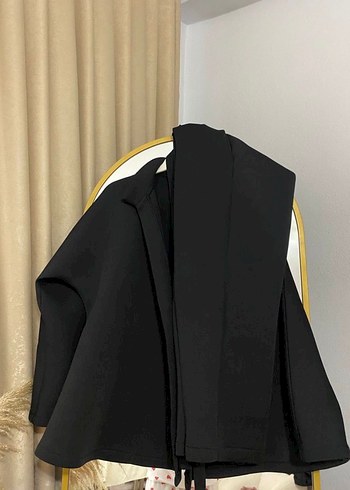 Uzun Kollu Siyah Kadın Takım Elbise - Görsel 3