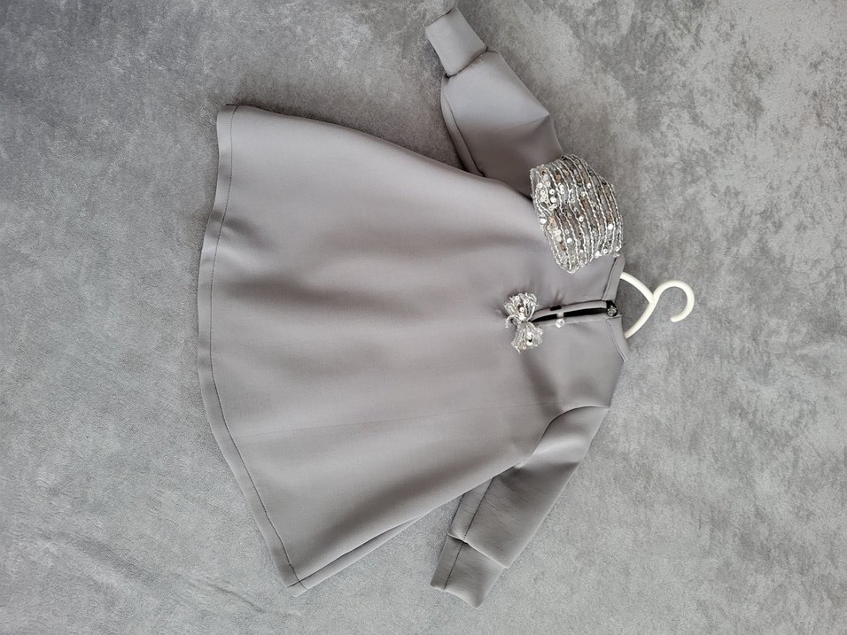 Gri Pullu Uzun Kollu Kız Bebek Elbise ve Ayakkabı - Görsel 4