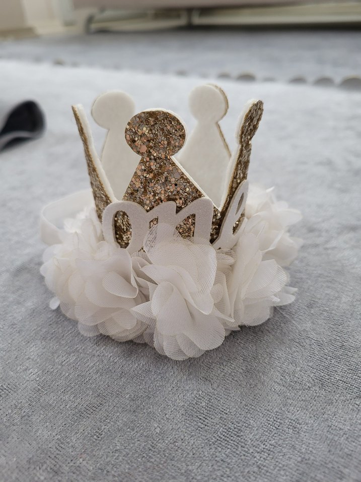 Beyaz Fırfırlı 1 yaş Bebek Tacı - Görsel 2