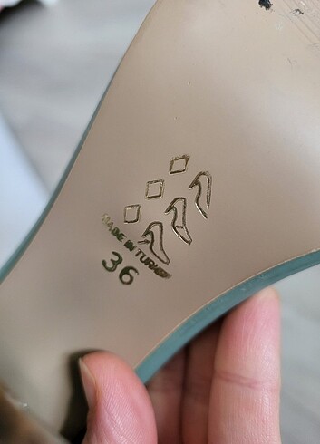 Tek bant topuklu ayakkabı - Görsel 7