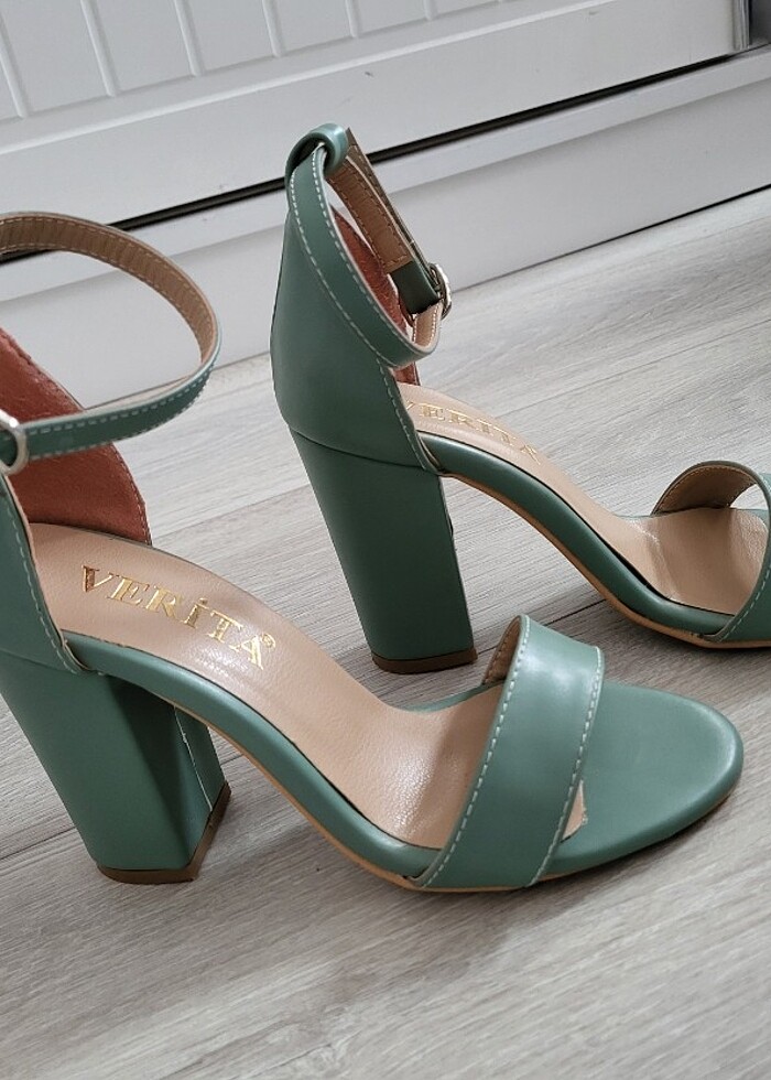 Tek bant topuklu ayakkabı - Görsel 3