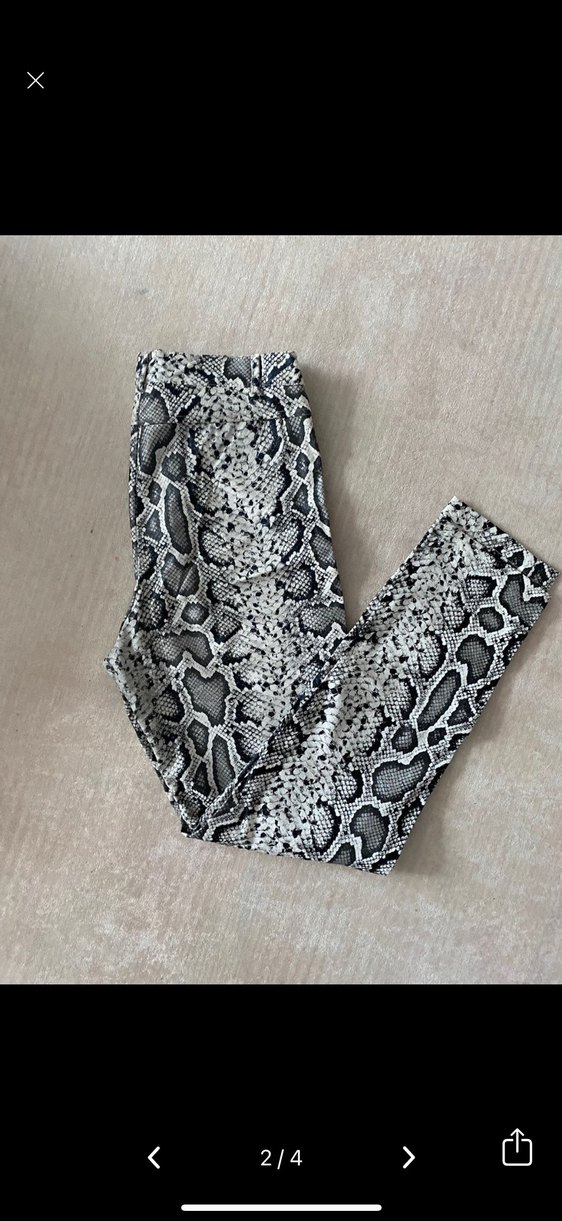 Gri Yılan Desenli Salaş Pantolon - Görsel 3