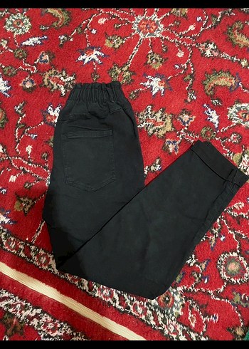 Siyah Beli Kemerli Rahat Kadın Kumaş Pantolon