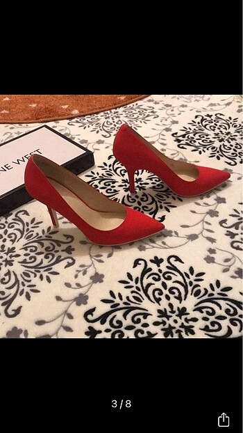 37 Beden Stiletto nar çiçeği