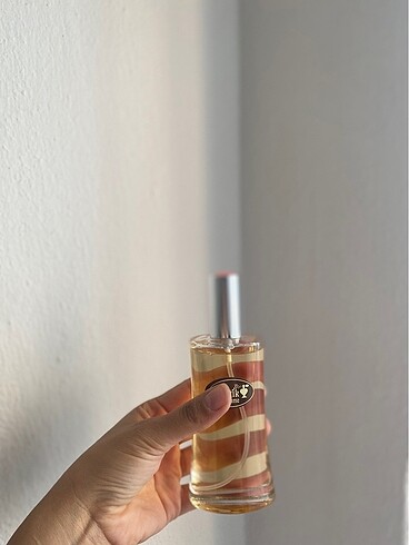 Yves Saint Laurent YvessaıntLaurent