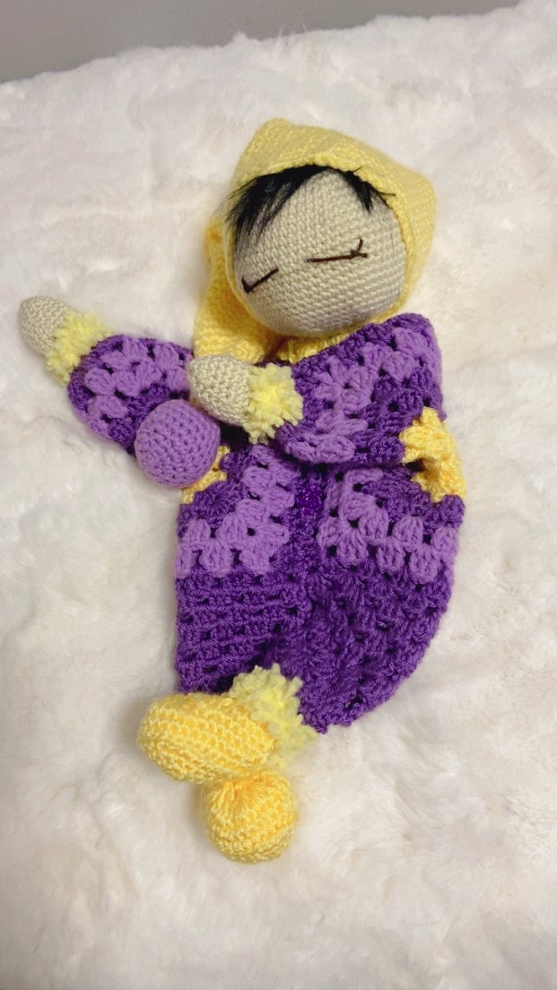 Mor renkli el örgüsü oyuncak bebek - Görsel 5