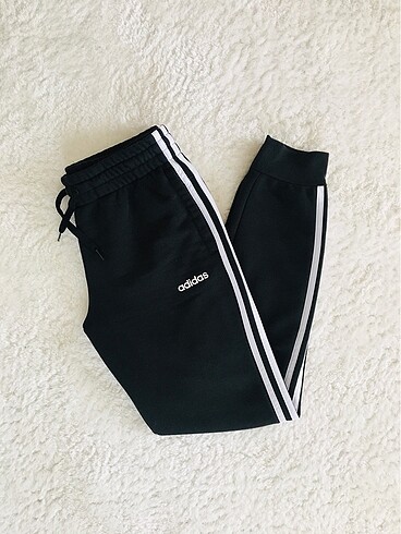 Adidas orjinal eşofman altı