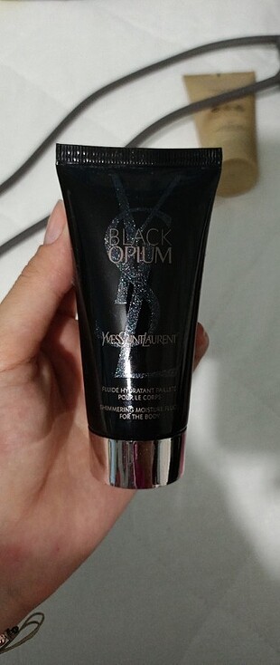 Vücut Kremi Yves Saint Laurent