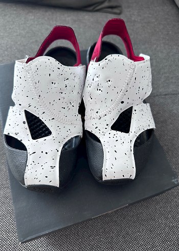 Nike jordan Erkek Çocuk Beyaz spor sandalet