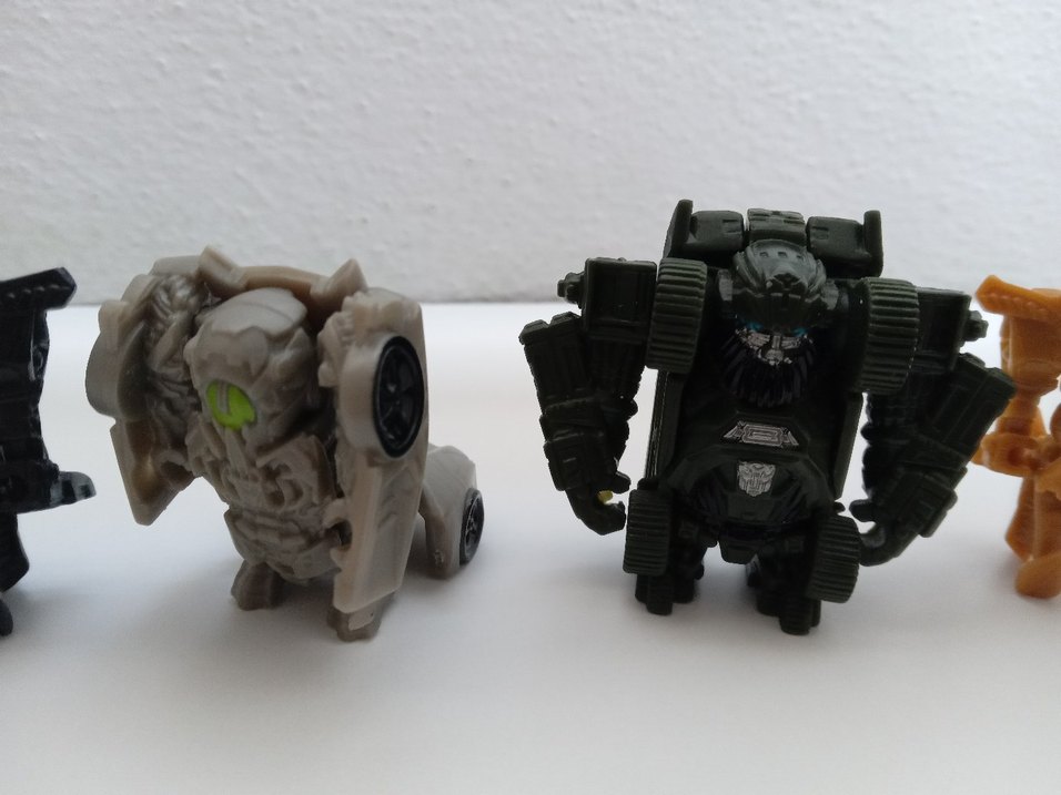 mini transformers figürleri 6 adet - Görsel 4