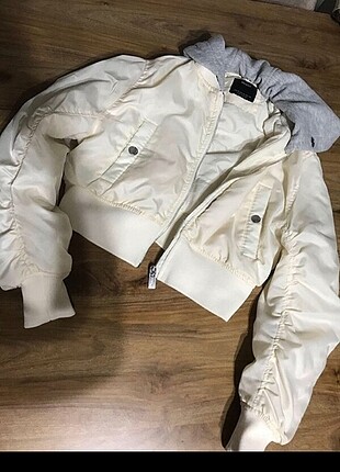 bershka bomber