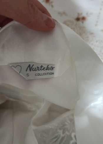 Beyaz Uzun Kadın Sabahlık Nakış Detaylı üçlü set takım - Görsel 2