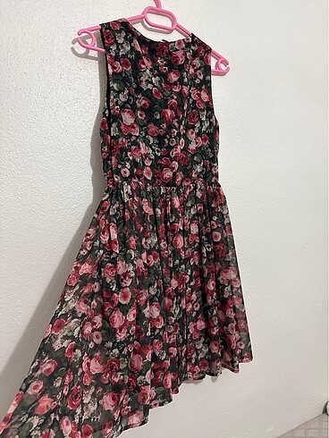 Çiçekli elbise - Görsel 6