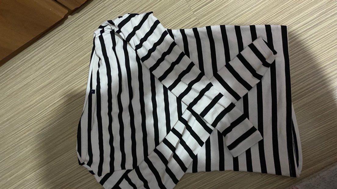 Uzun Kollu Çizgili Kadın Bluz - Görsel 2