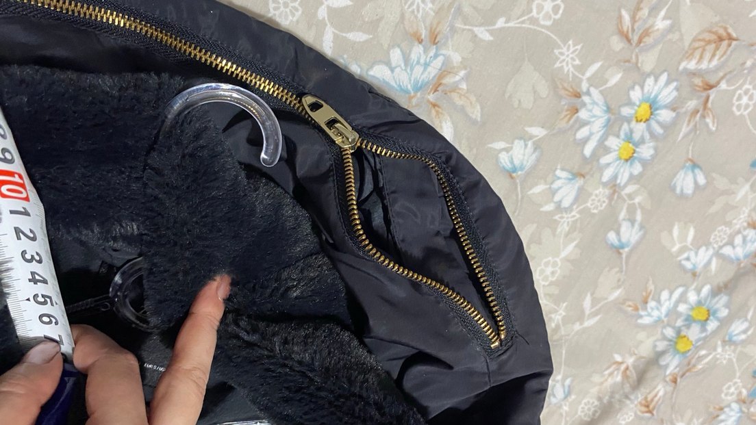 Siyah Fermuarlı Kadın Kışlık Mont - Görsel 2