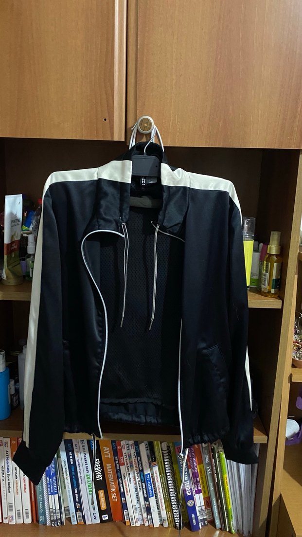 Fermuarlı Siyah Spor Ceket - Görsel 2