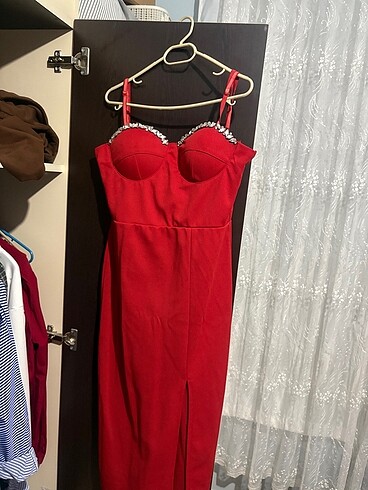 H&M Kırmızı taşlı abiye